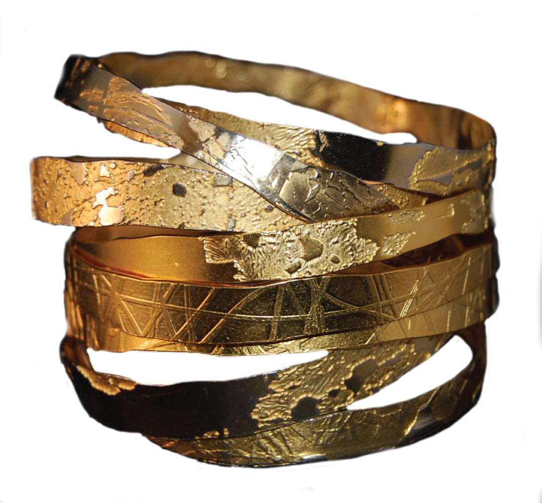 Lingua Nigra Aleda - Hand Etched Gold Toned Bangle - Single Bangle