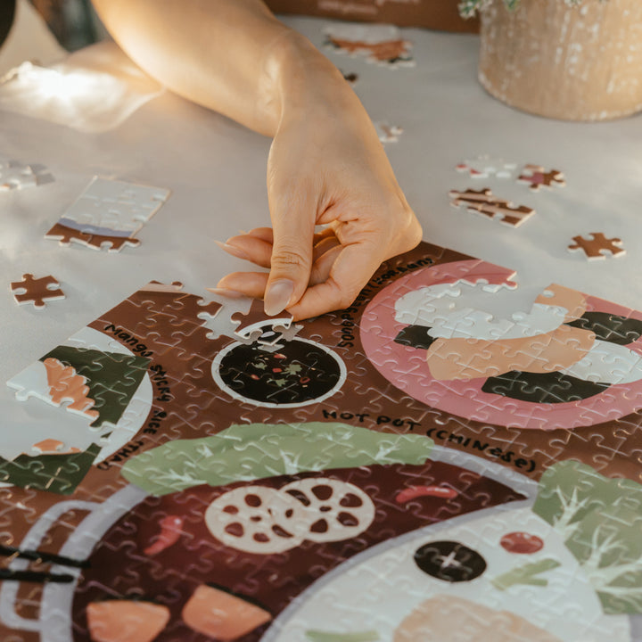 Puzzle Pals - Holidays From Home Puzzle