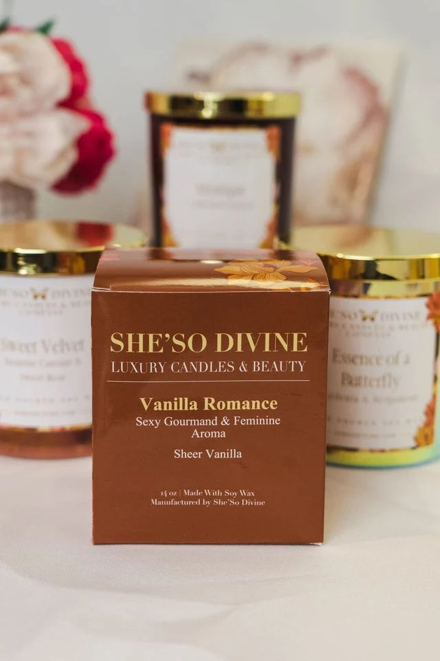 SHE'SO DIVINE Vanilla Romance Candle