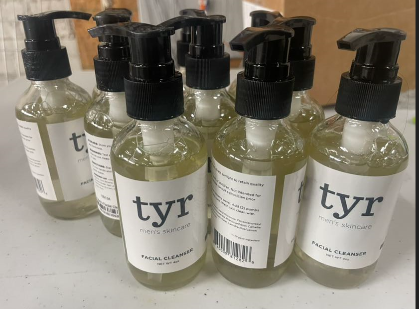 Tyr Men's Facial Cleanser