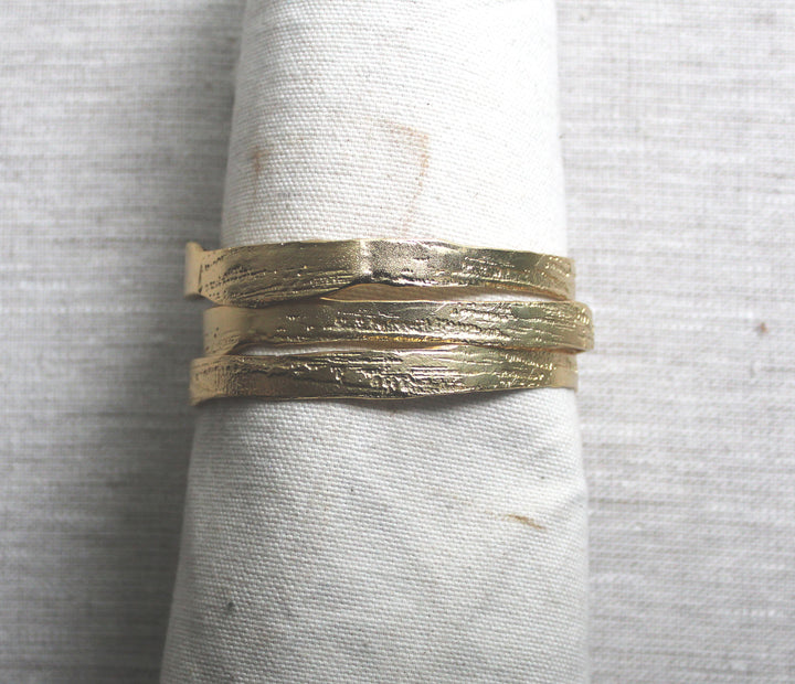 Lingua Nigra Aleda - Hand Etched Gold Toned Bangle - Single Bangle
